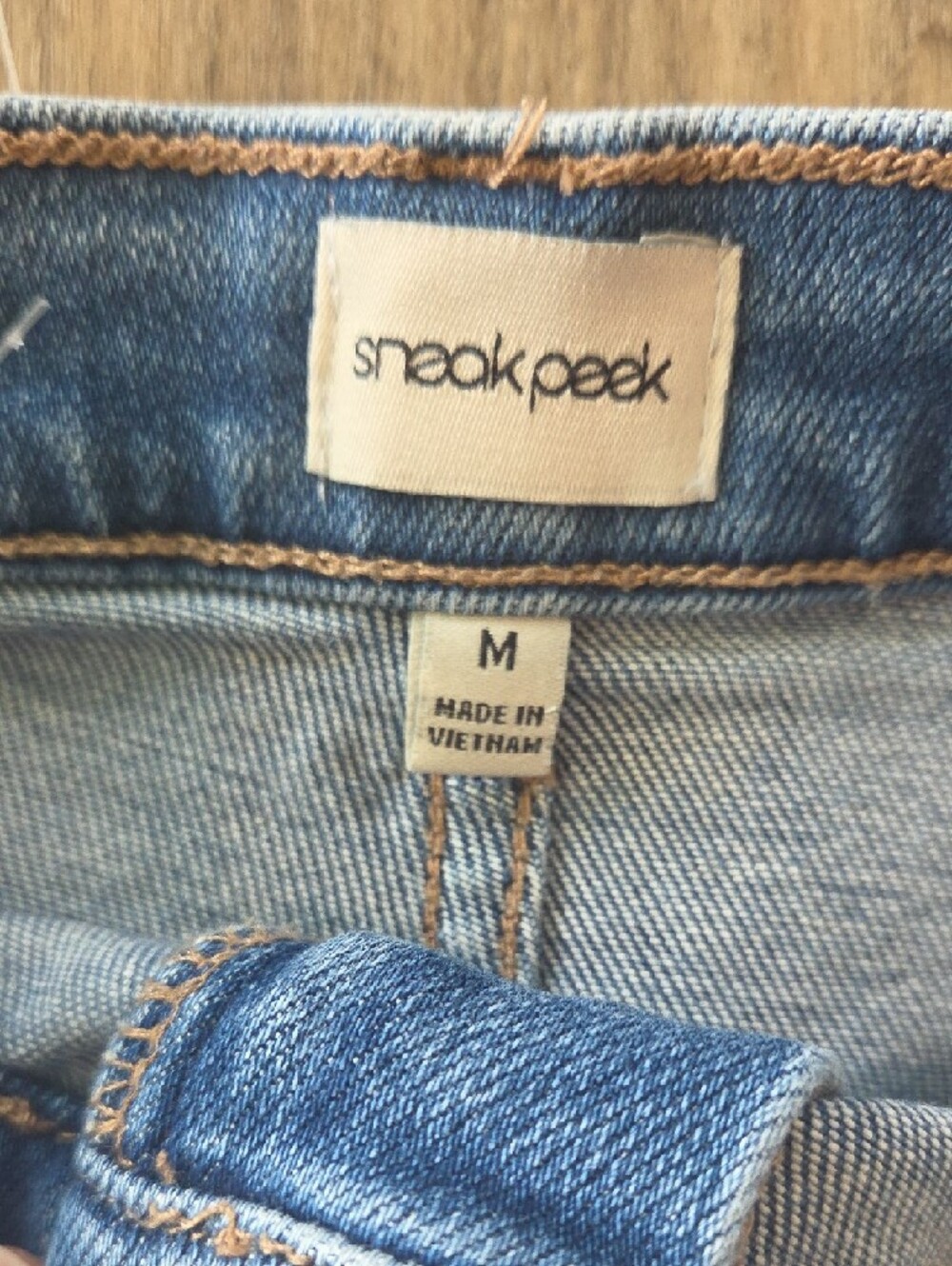 Sneak Peek Light Blue Denim Frayed-Hem Mini Skirt Size Medium - Picture 2 of 5